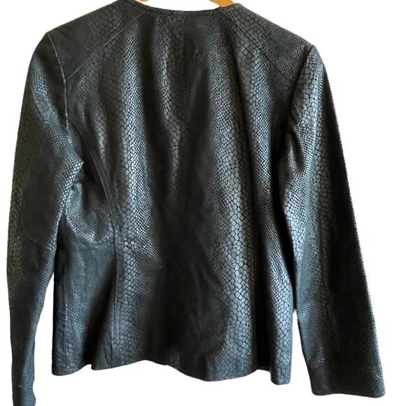 Alfani ~ Petites ~ Genuine Leather Jacket ~ Fully lined ~ size Small - Picture 2 of 9